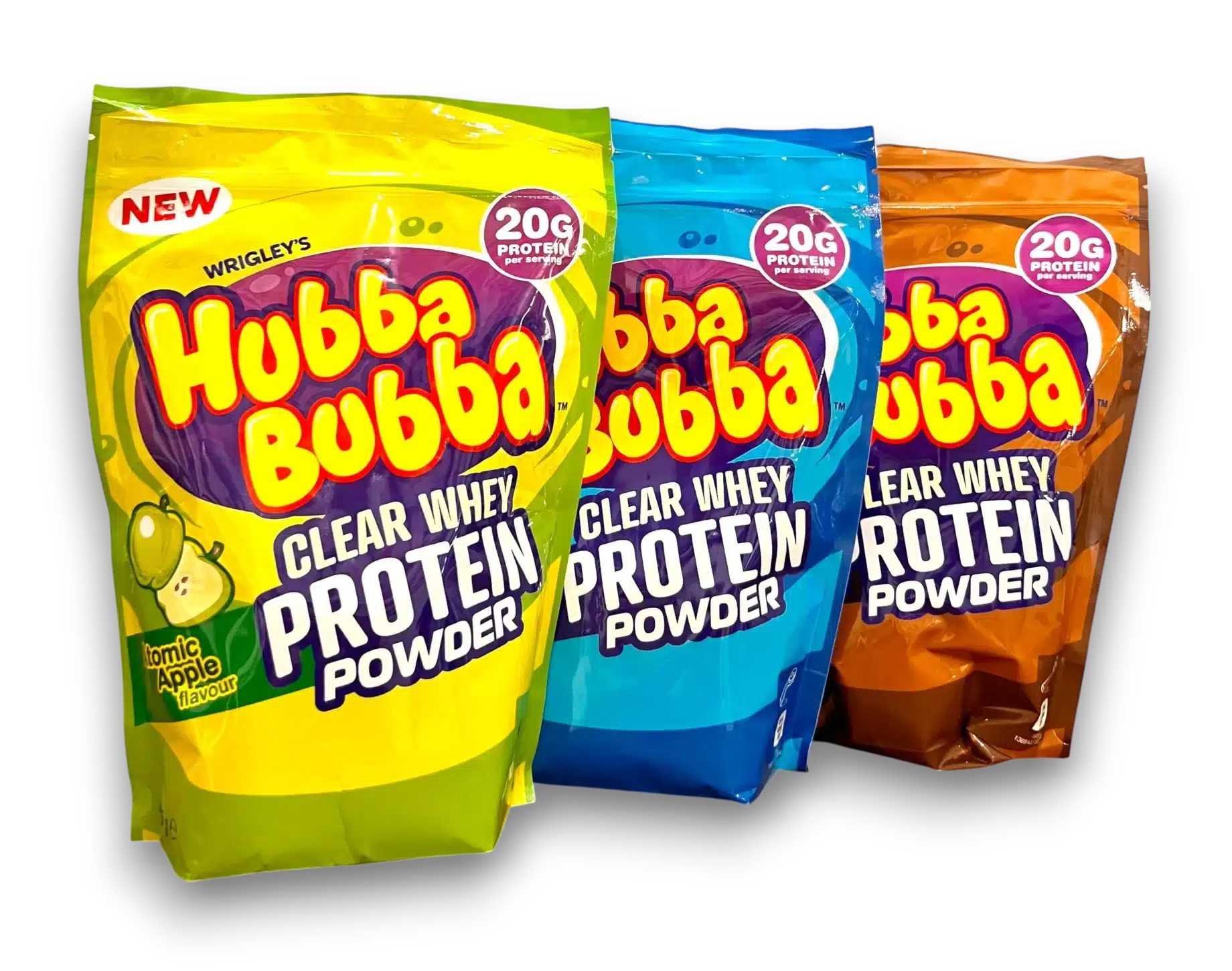 Trois sachets de Hubba Bubba Clear Whey Protein Powder (20 g de protéines), en jaune, bleu et orange.